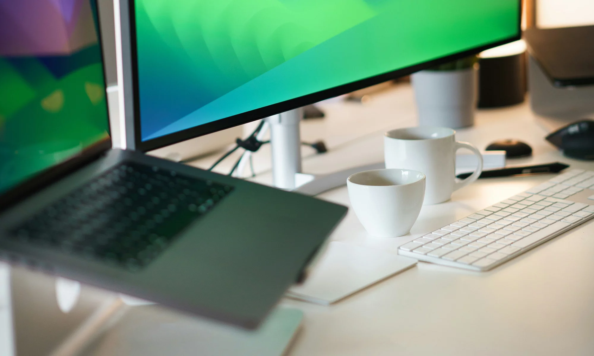 Agence ou graphiste freelance : que choisir pour votre projet ?